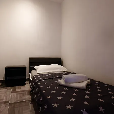 Lunita Apartment *
