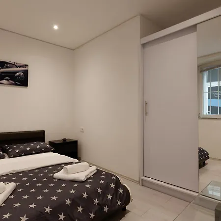Lunita Apartment